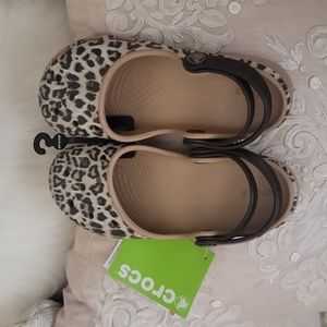 Crocs Leopard Print clogs